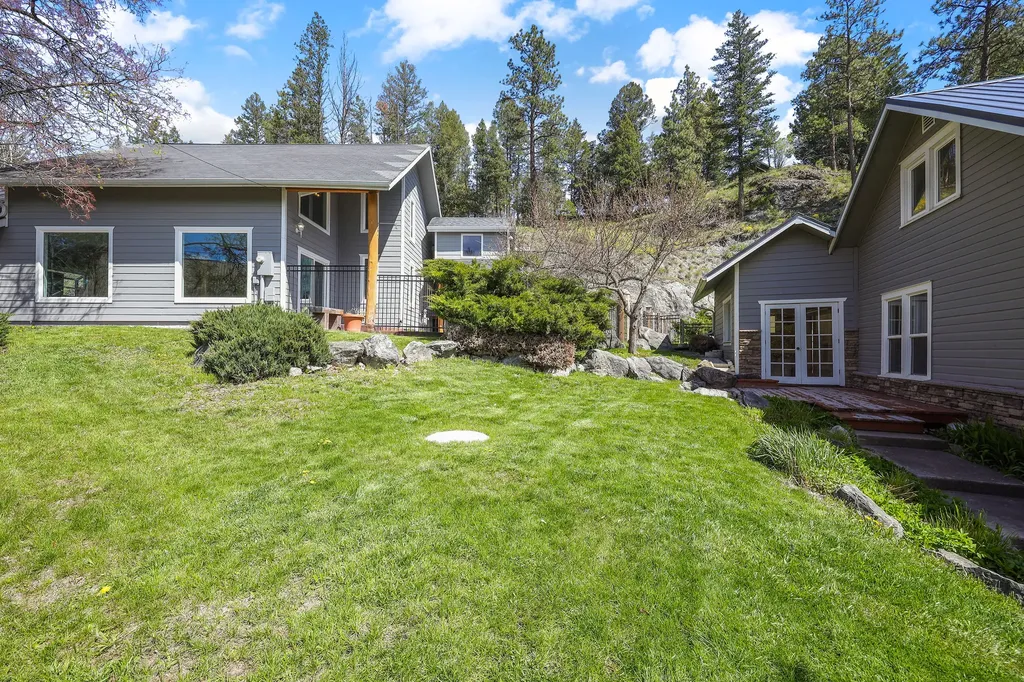 121 & 135 Boon Road Somers MT 59932