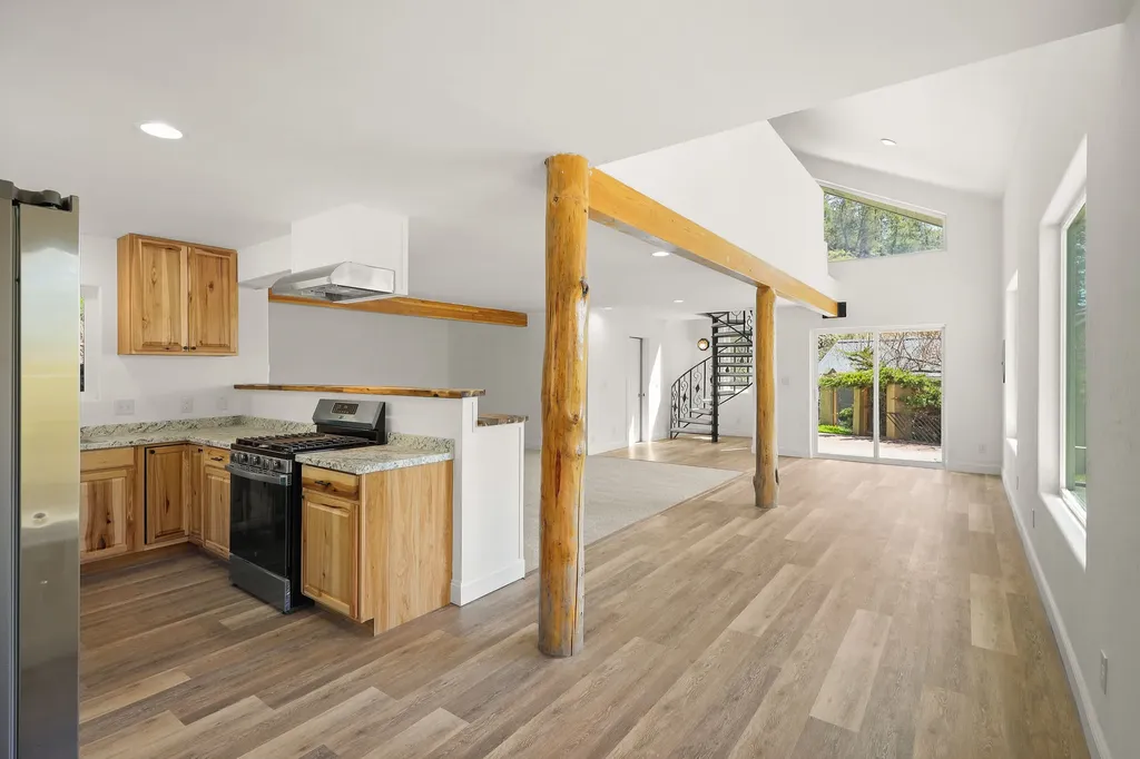 121 & 135 Boon Road Somers MT 59932