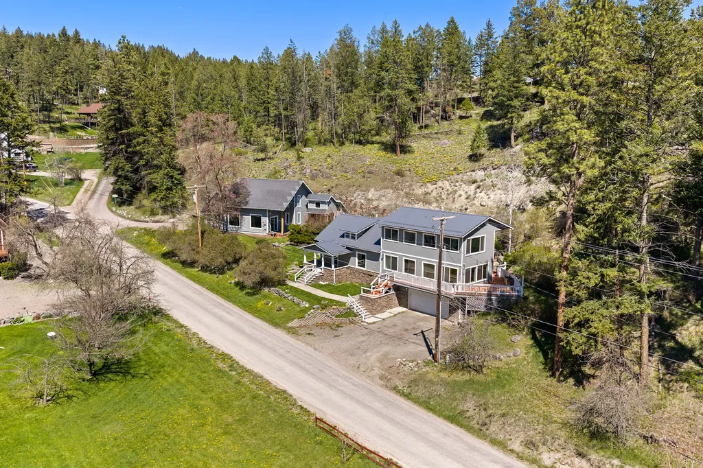 121 & 135 Boon Road Somers MT 59932