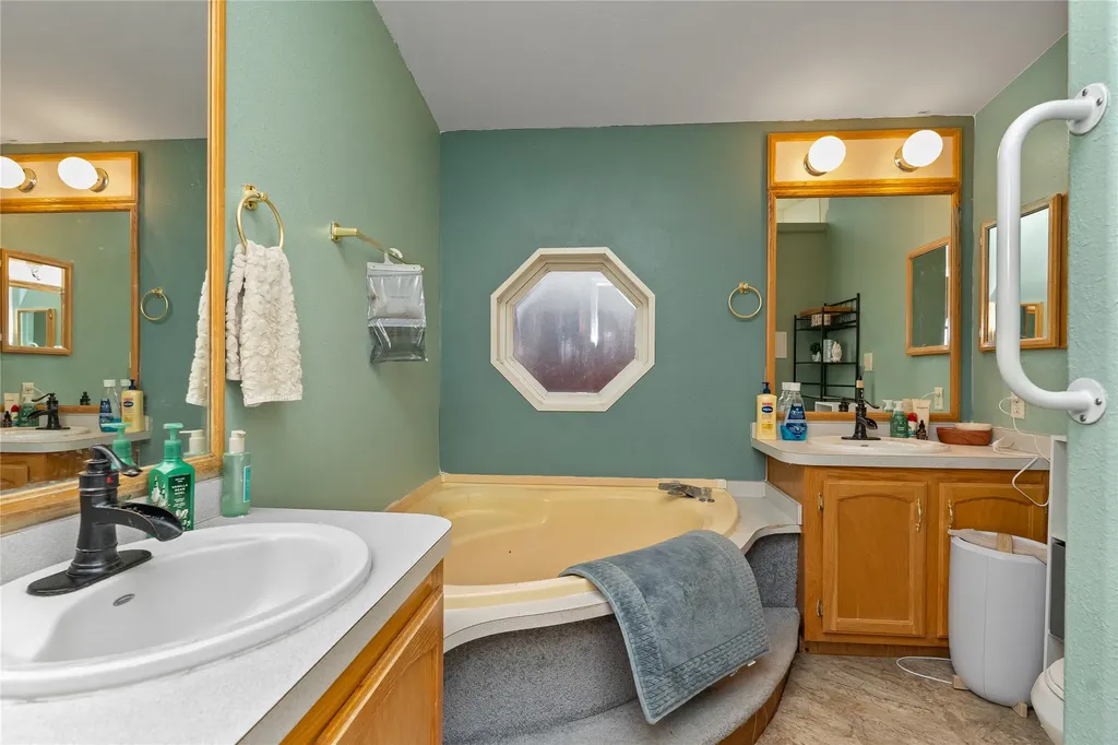 124 7th Avenue SW Choteau MT 59422