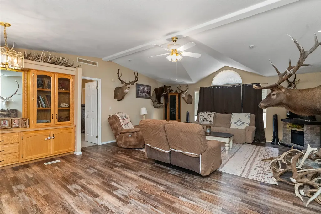124 7th Avenue SW Choteau MT 59422