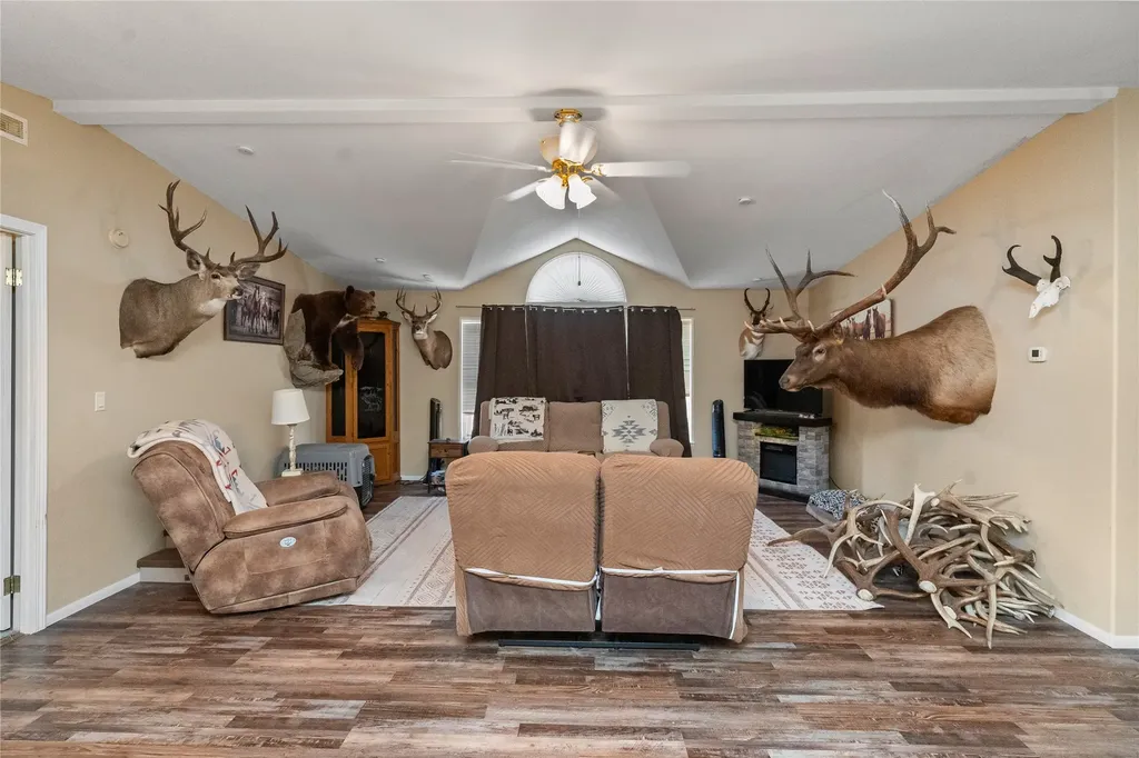 124 7th Avenue SW Choteau MT 59422
