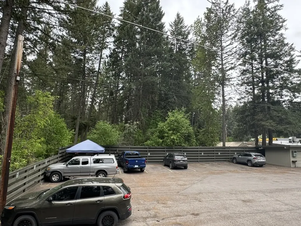 8575 Mt Highway 35 Bigfork MT 59911