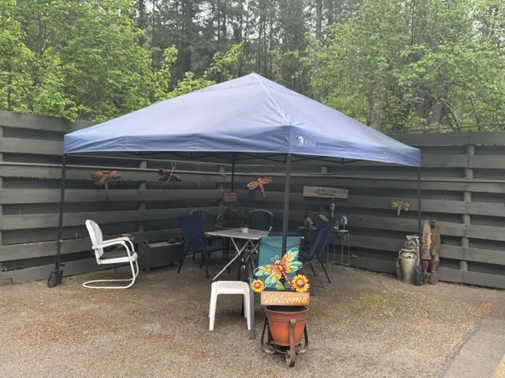 8575 Mt Highway 35 Bigfork MT 59911