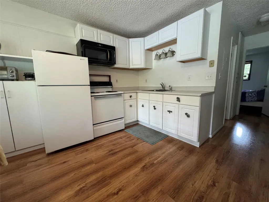 8575 Mt Highway 35 Bigfork MT 59911