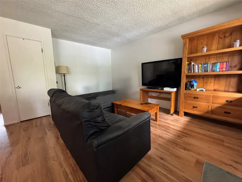 8575 Mt Highway 35 Bigfork MT 59911