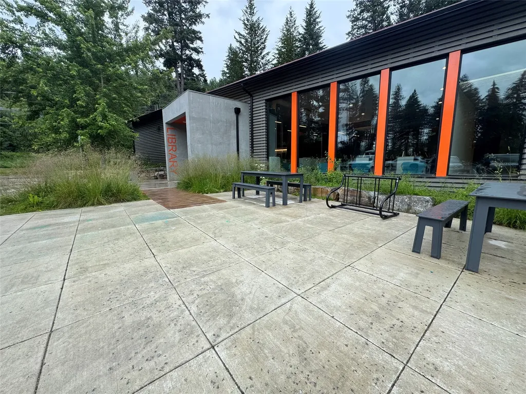 8575 Mt Highway 35 Bigfork MT 59911