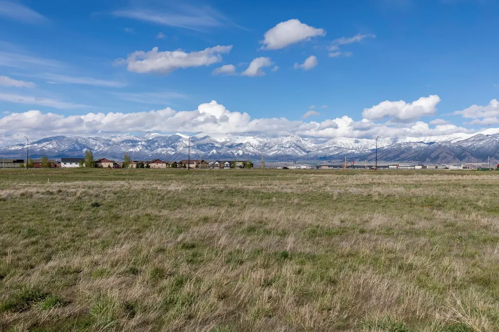 Tbd Wandering Way Belgrade MT 59714