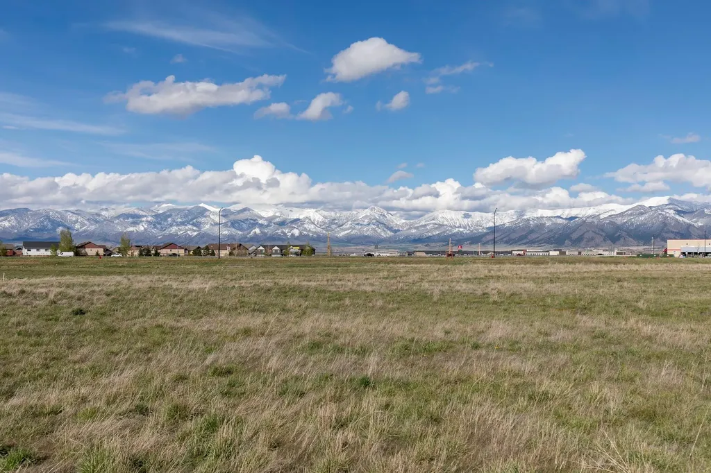Tbd Wandering Way Belgrade MT 59714