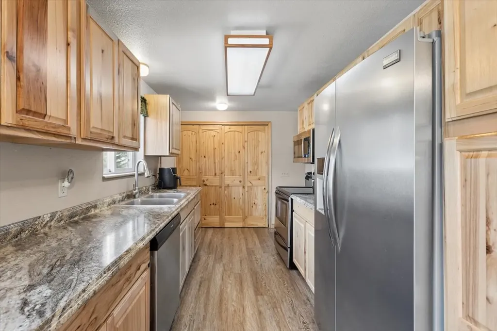 15 Council Bluffs Drive Columbia Falls MT 59912