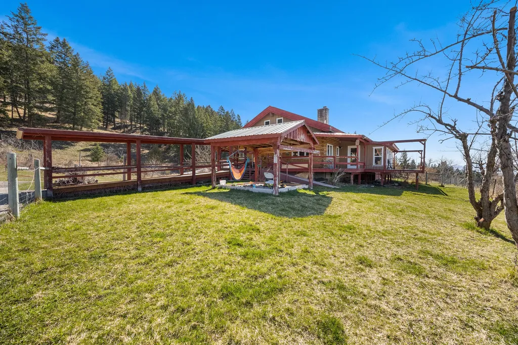 784 Pluid Road Eureka MT 59917