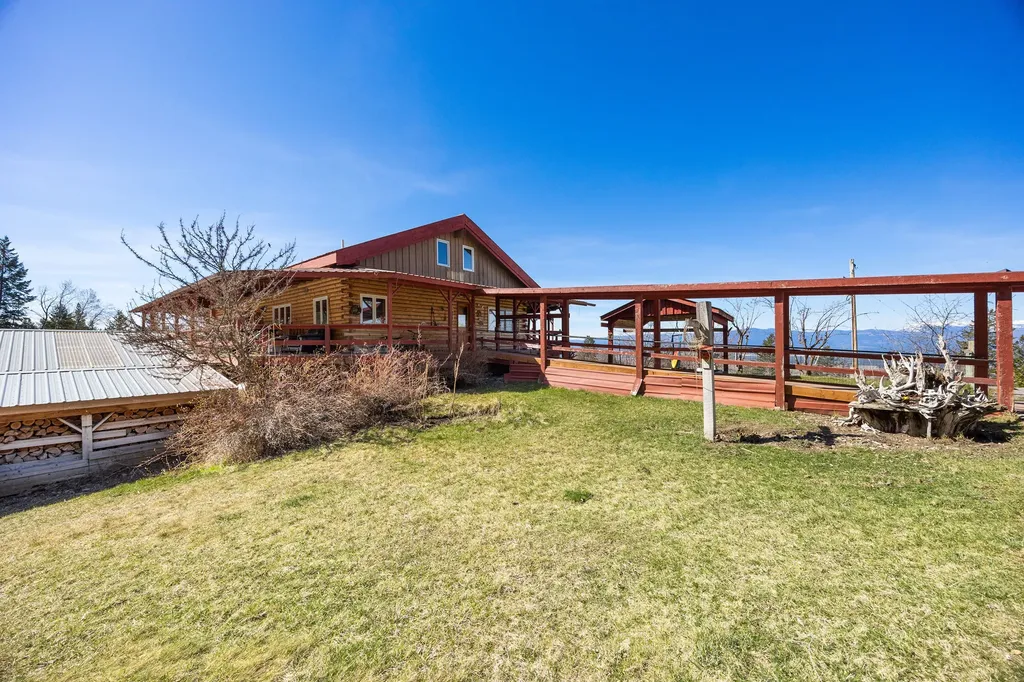 784 Pluid Road Eureka MT 59917