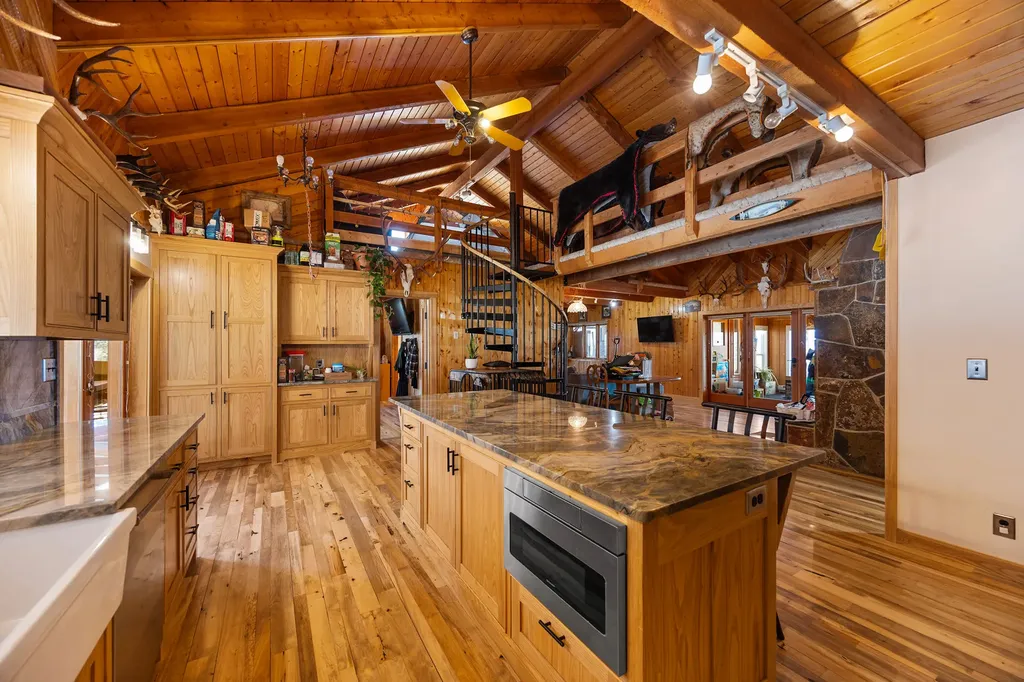 784 Pluid Road Eureka MT 59917