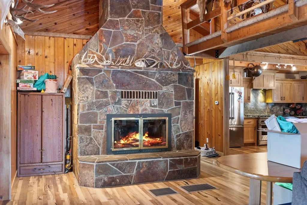 784 Pluid Road Eureka MT 59917