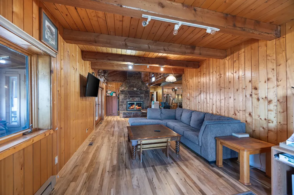 784 Pluid Road Eureka MT 59917