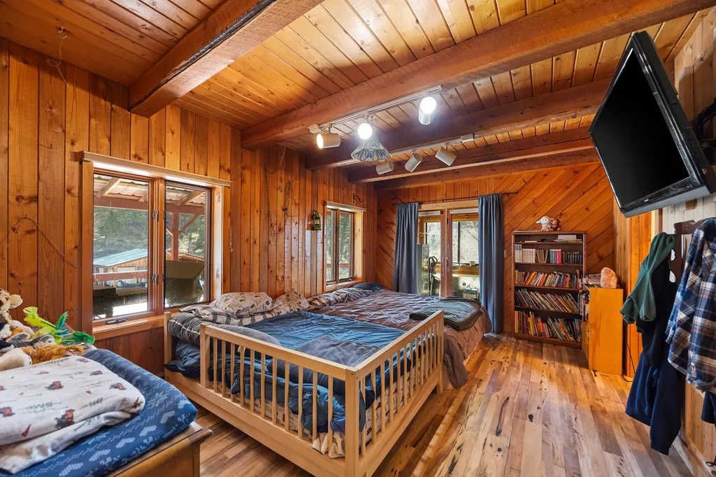 784 Pluid Road Eureka MT 59917