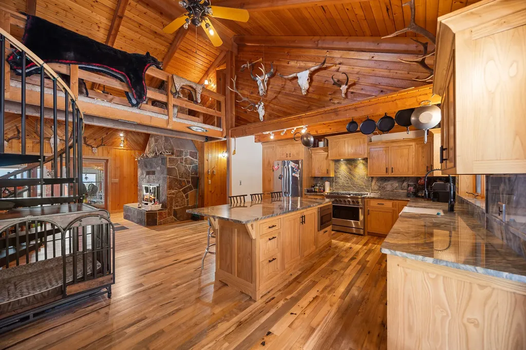 784 Pluid Road Eureka MT 59917