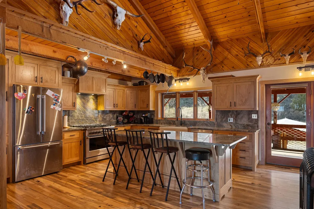 784 Pluid Road Eureka MT 59917