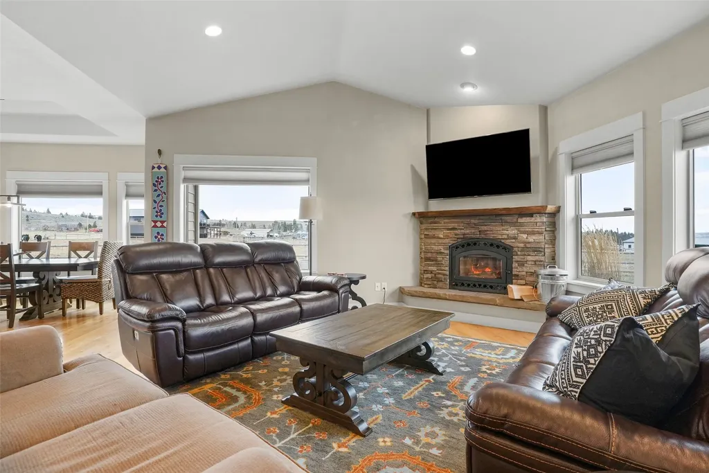 5618 Fairview Lane Florence MT 59833