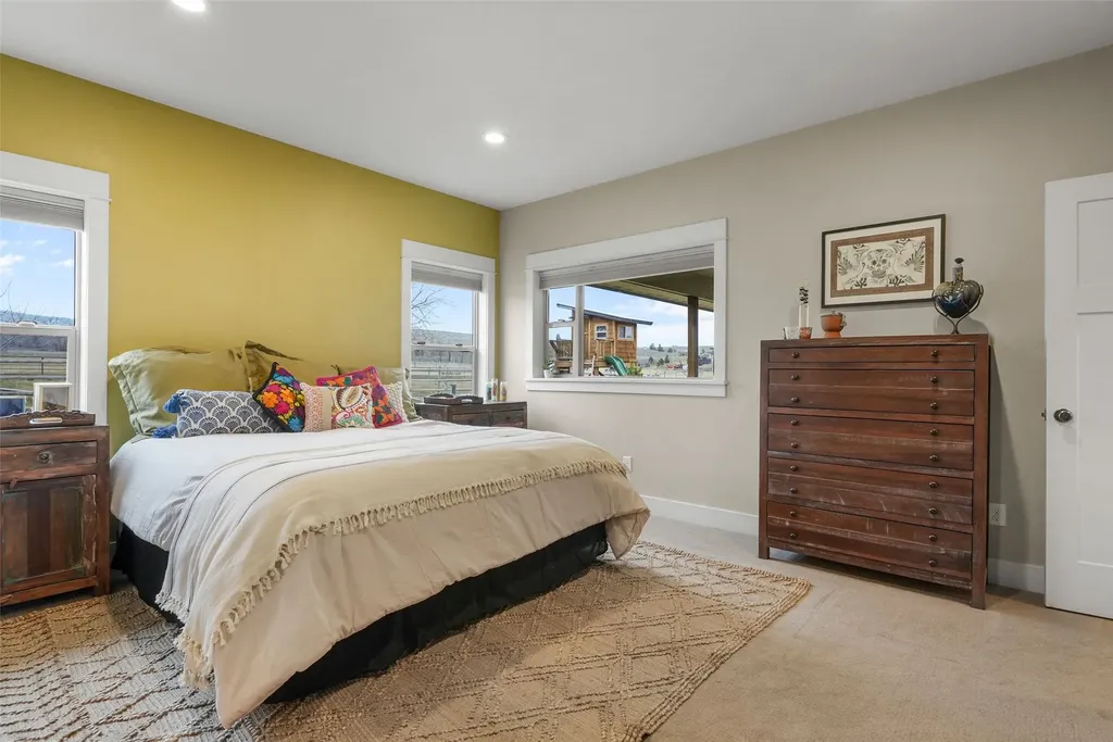 5618 Fairview Lane Florence MT 59833