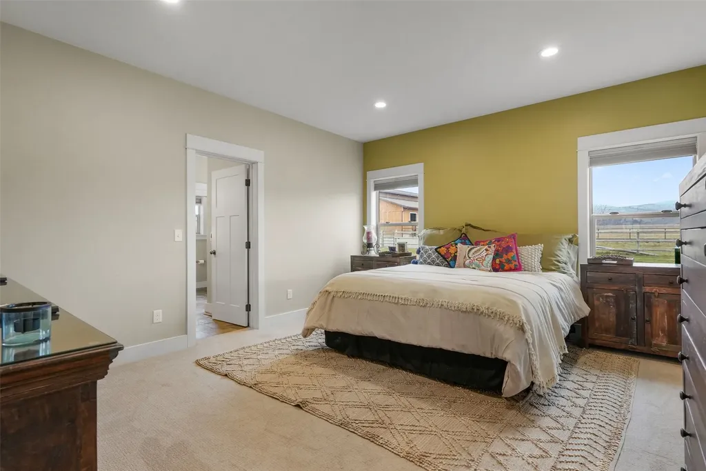 5618 Fairview Lane Florence MT 59833