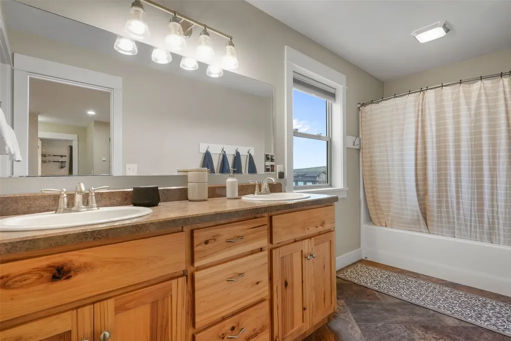 5618 Fairview Lane Florence MT 59833