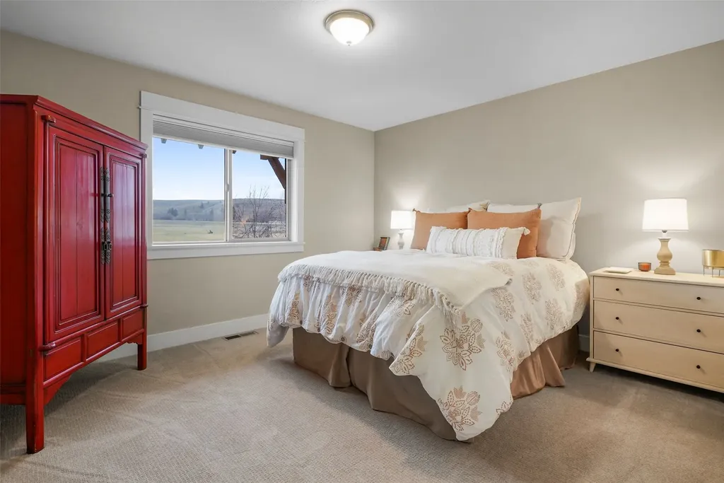 5618 Fairview Lane Florence MT 59833