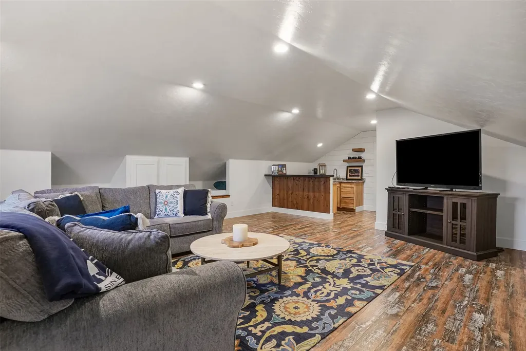 5618 Fairview Lane Florence MT 59833
