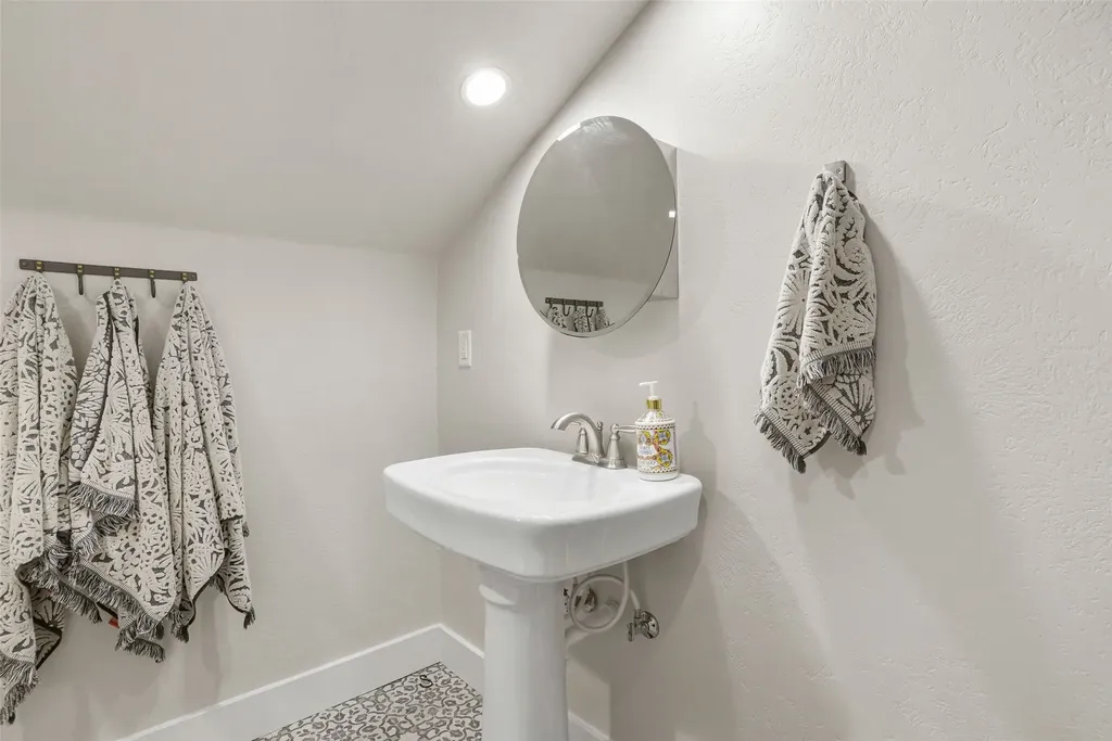 5618 Fairview Lane Florence MT 59833