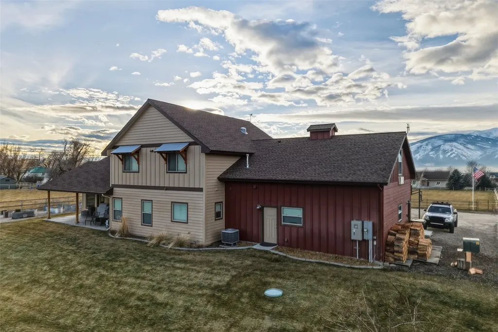 5618 Fairview Lane Florence MT 59833