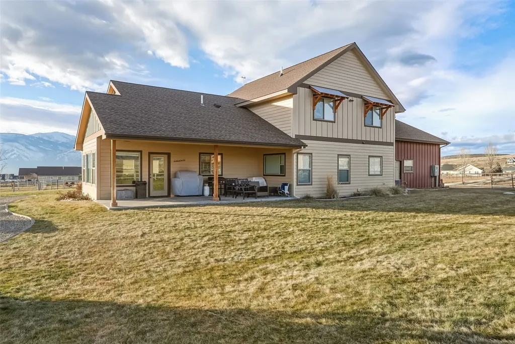 5618 Fairview Lane Florence MT 59833