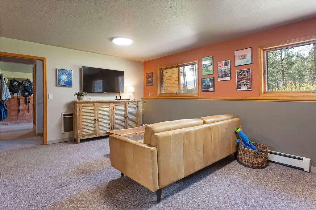 4020 Wakantanka Way Stevensville MT 59870