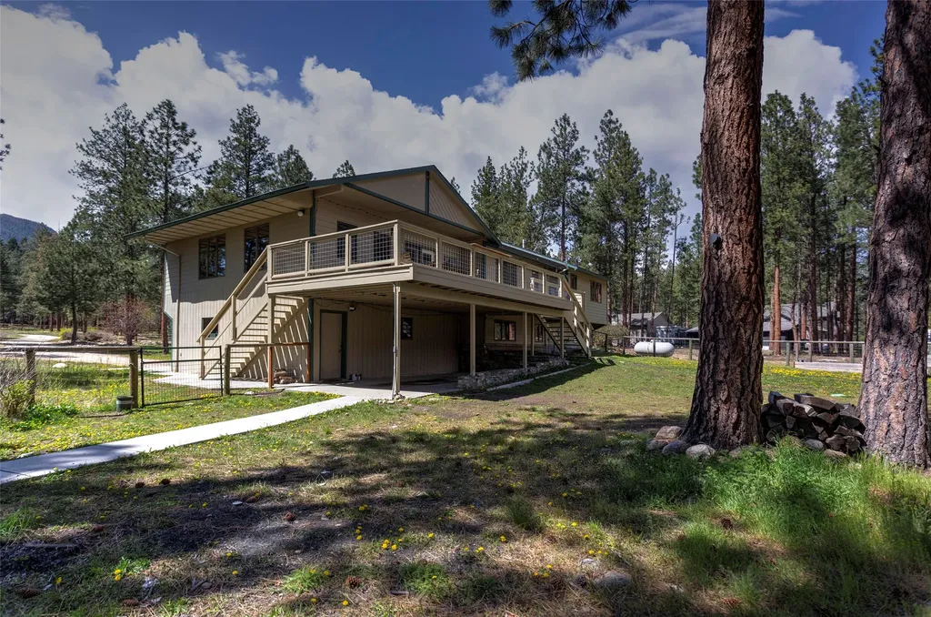 4020 Wakantanka Way Stevensville MT 59870