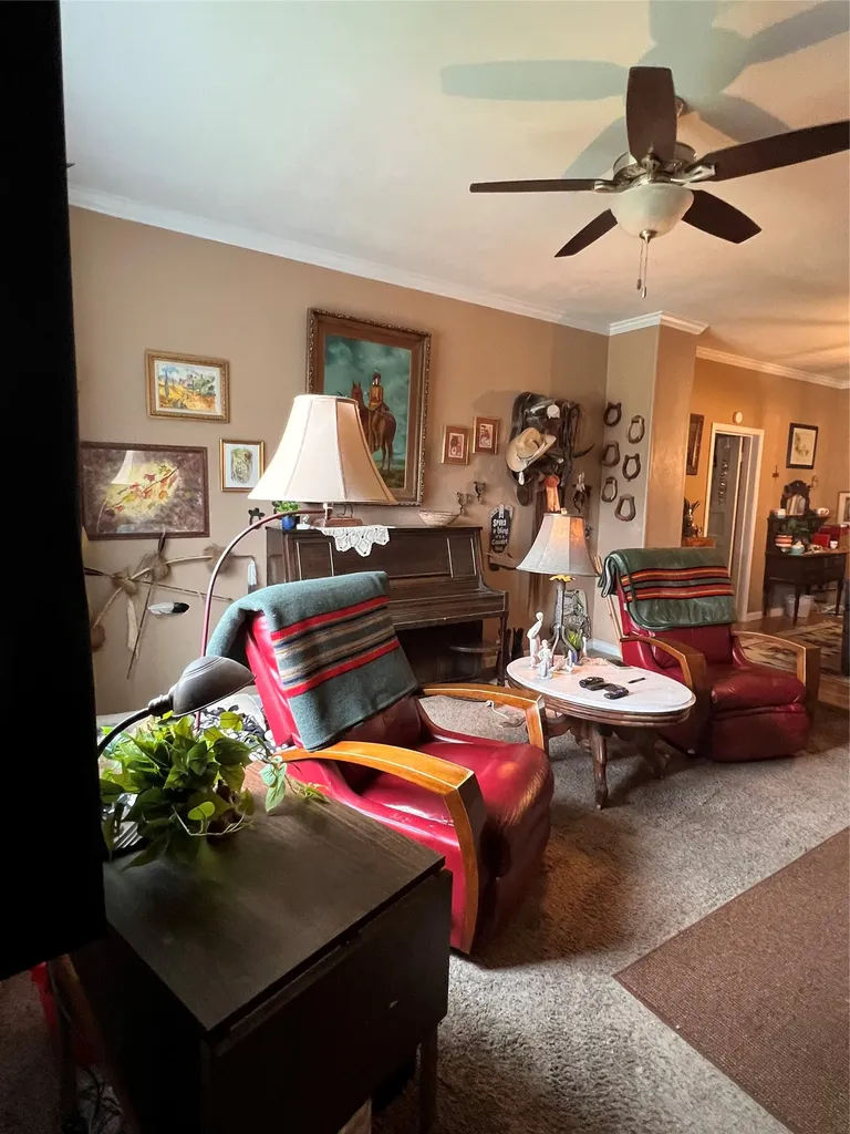 611 S Illinois Street Conrad MT 59425