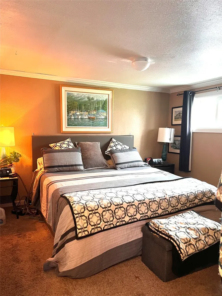 611 S Illinois Street Conrad MT 59425