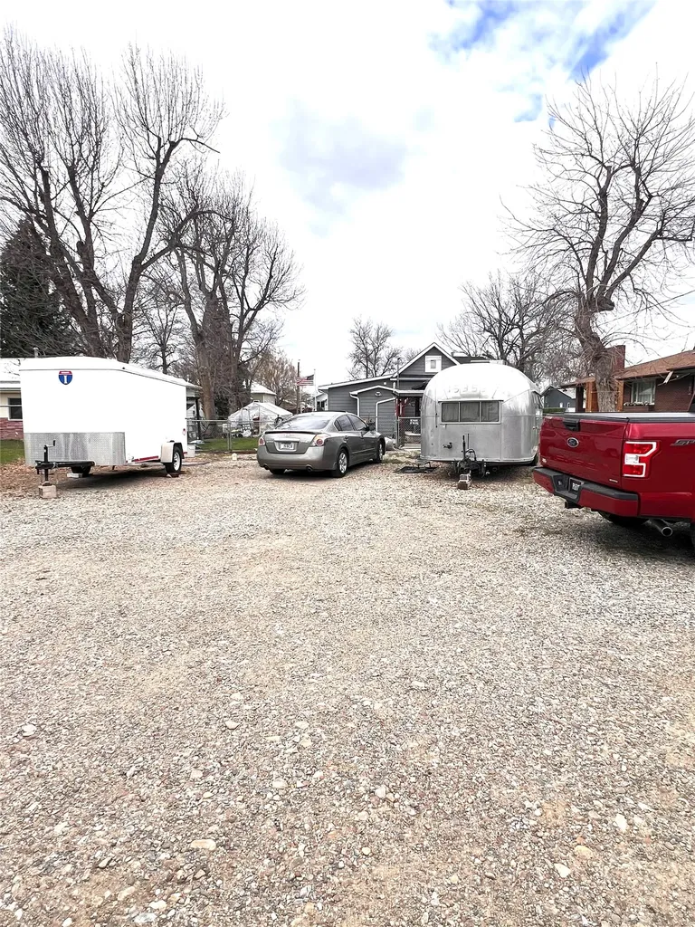 611 S Illinois Street Conrad MT 59425