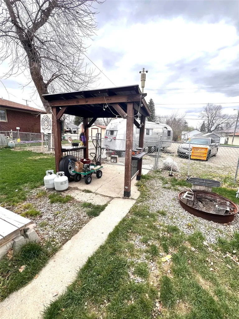 611 S Illinois Street Conrad MT 59425