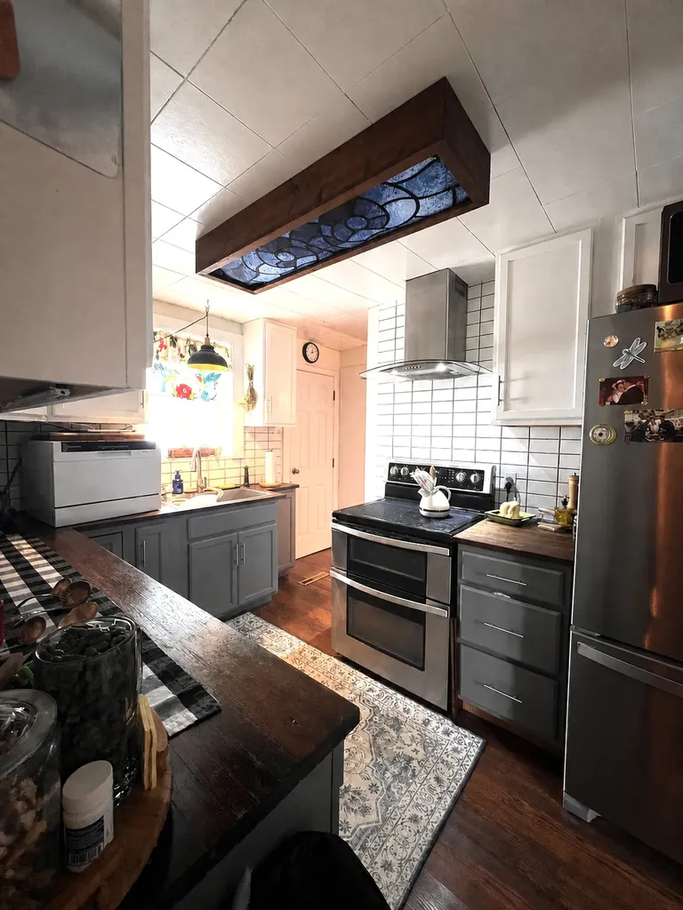 611 S Illinois Street Conrad MT 59425