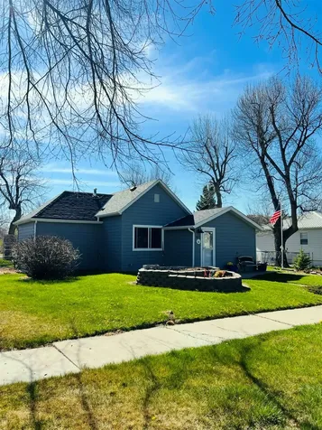 611 S Illinois Street Conrad MT 59425