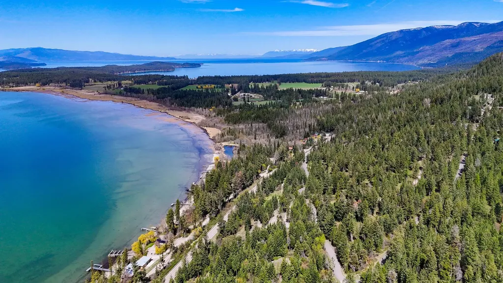 33065 E Bay Lane Polson MT 59860