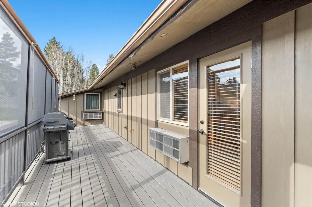425 Grand Drive Bigfork MT 59911