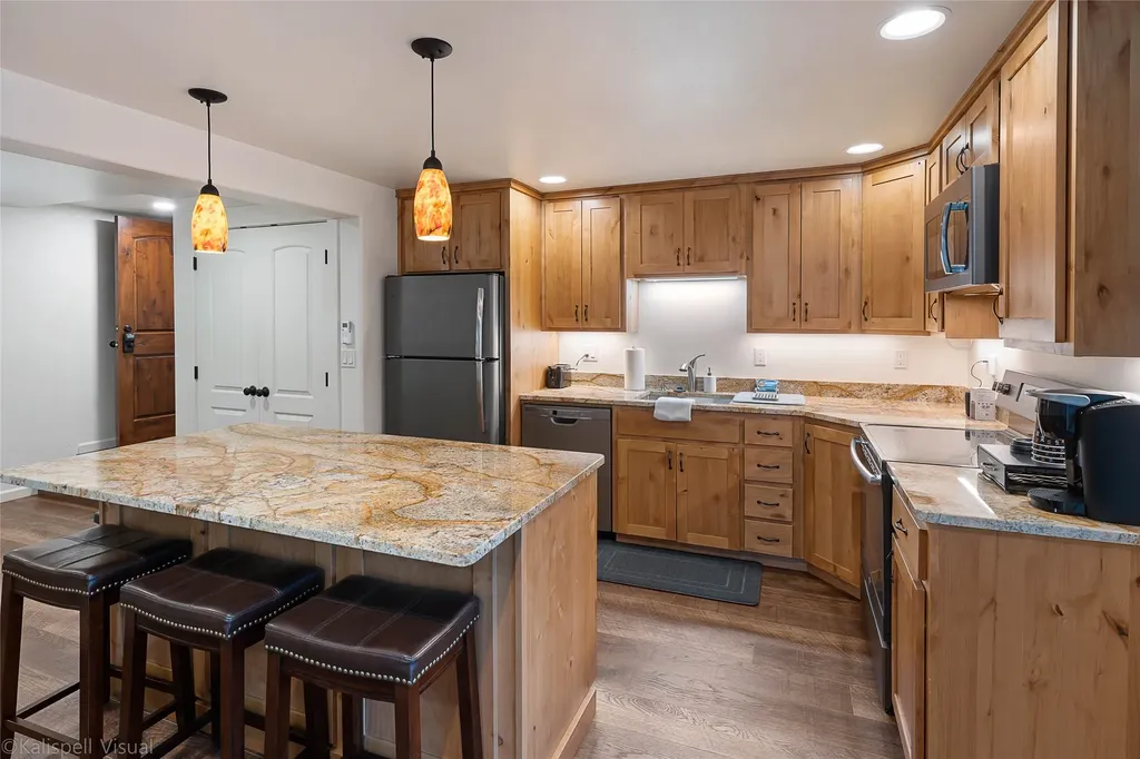 425 Grand Drive Bigfork MT 59911