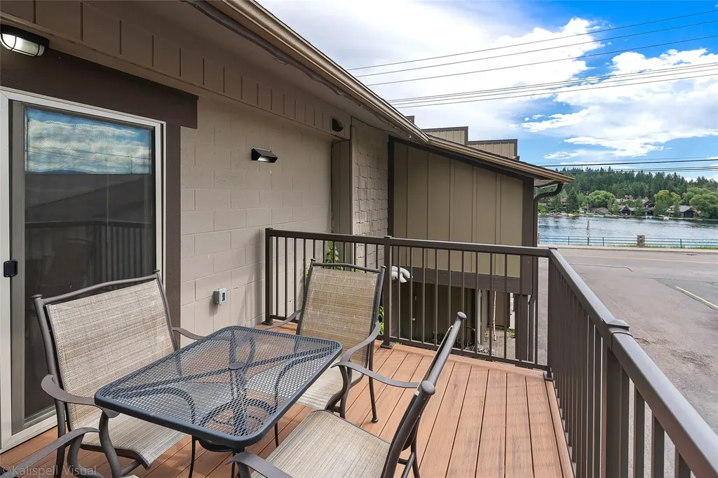 425 Grand Drive Bigfork MT 59911
