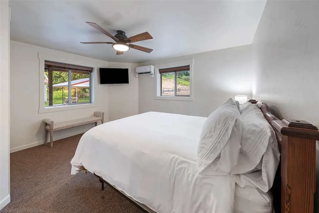 425 Grand Drive Bigfork MT 59911