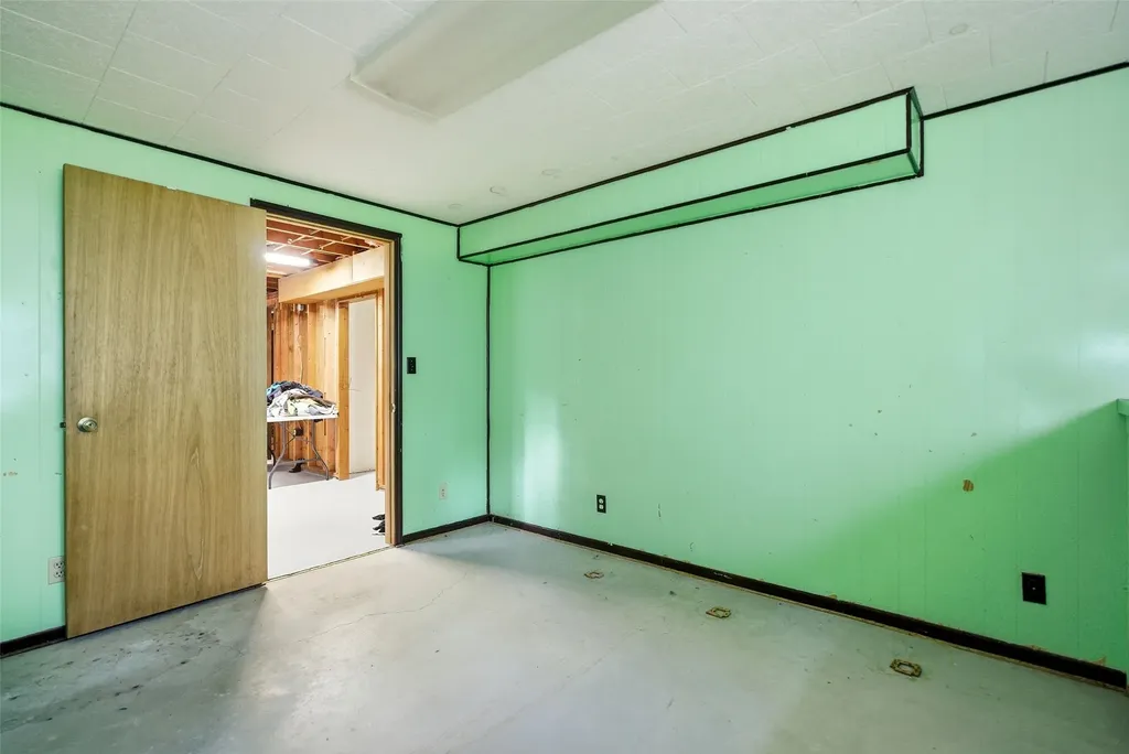 18225 Violet Lane Bonner MT 59823
