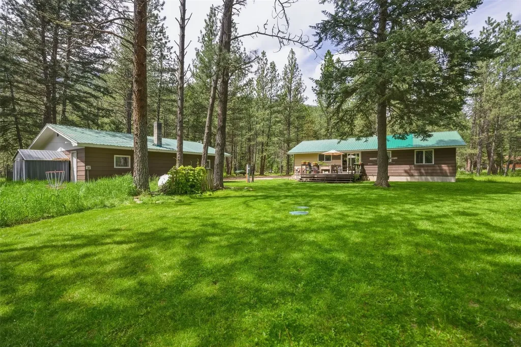 18225 Violet Lane Bonner MT 59823