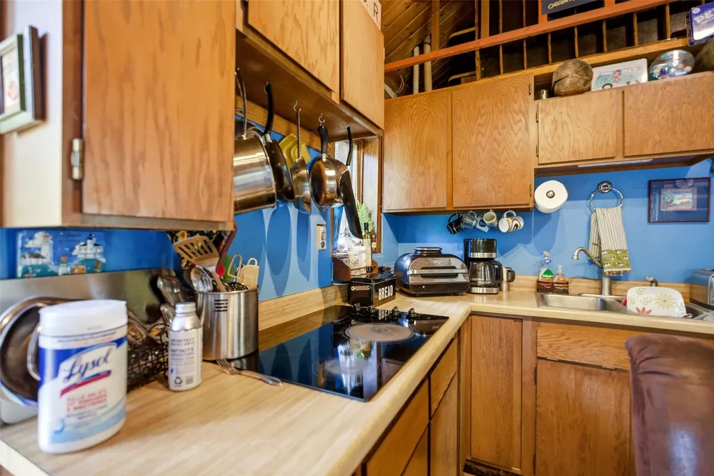 18225 Violet Lane Bonner MT 59823