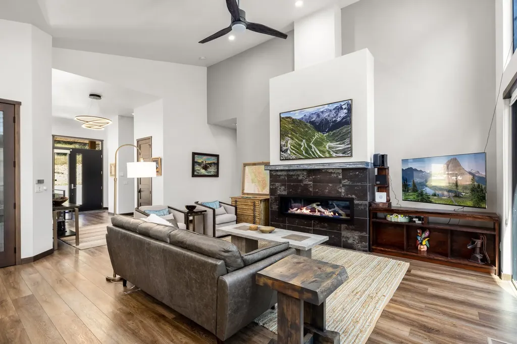 327 Gleneagles Trail Columbia Falls MT 59912