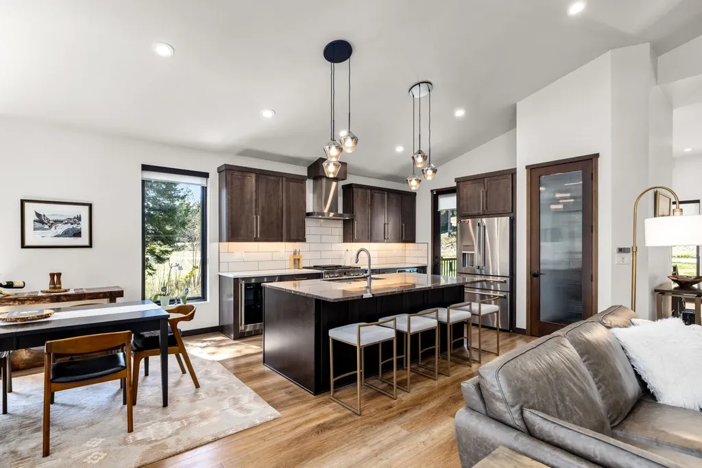 327 Gleneagles Trail Columbia Falls MT 59912