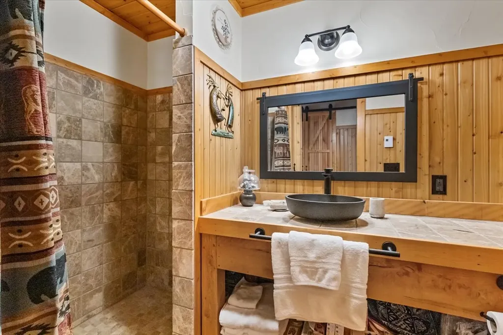 192 Crystal Lakes Drive Eureka MT 59917